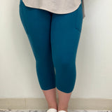 Turquoise Capri w/ Pockets