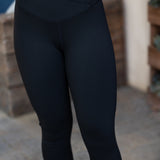 Perfect Curves Crop Leggings